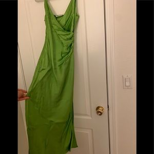 Beautiful classic xs silky green zara dress- brand new